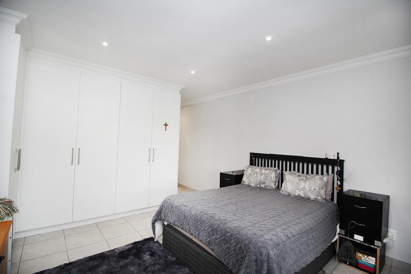 4 Bedroom Property for Sale in Dolphin Creek Golf Estate Western Cape